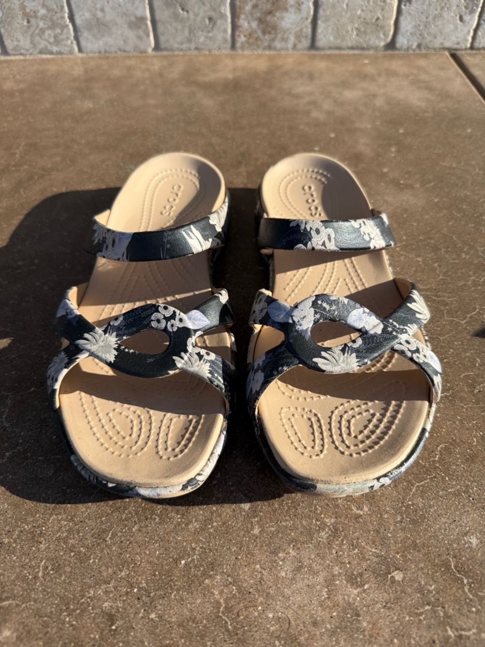 CROCS Black and Beige Floral Boho Sandals - size 10
